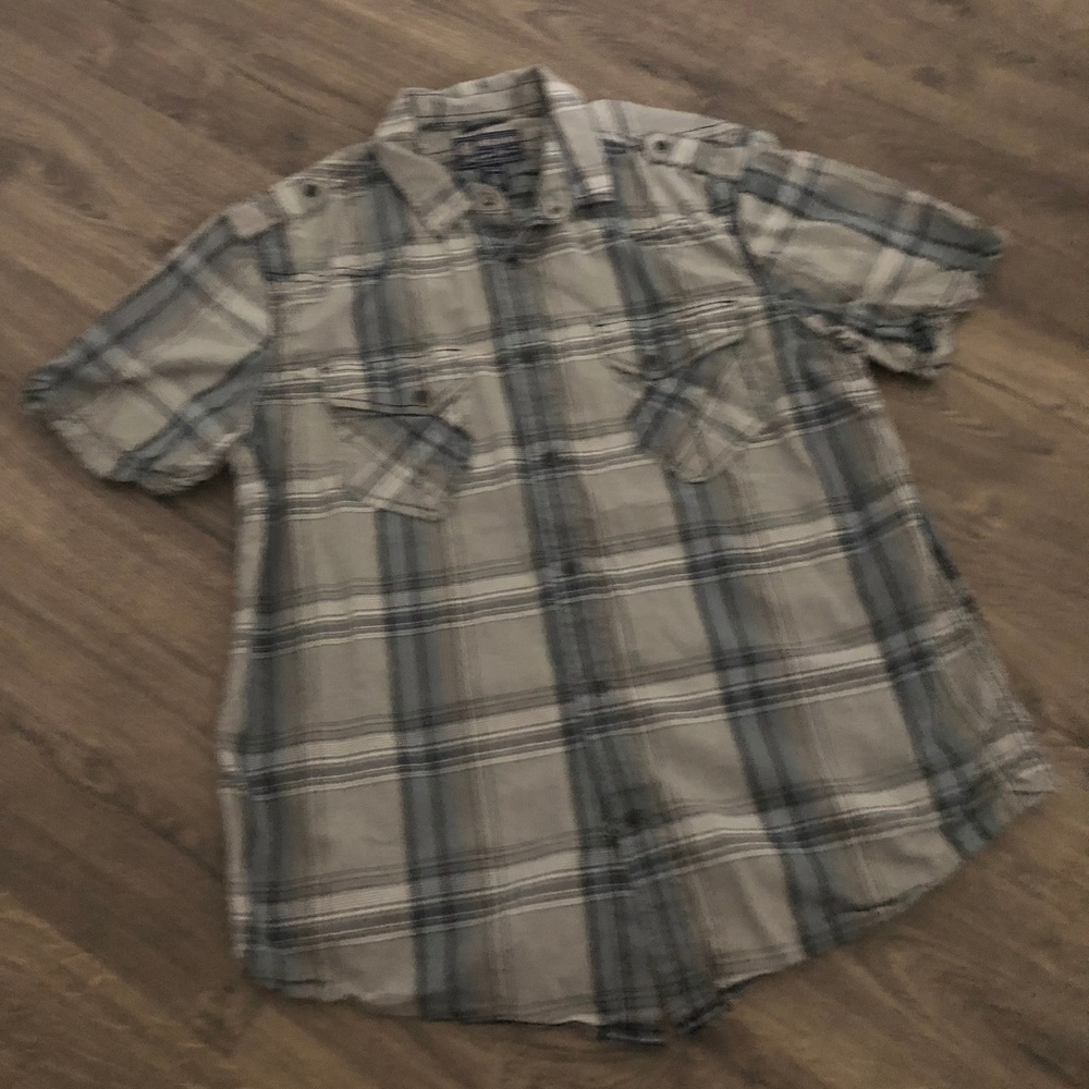 SHORT SLEEVE PLAID DRESS SHIRT